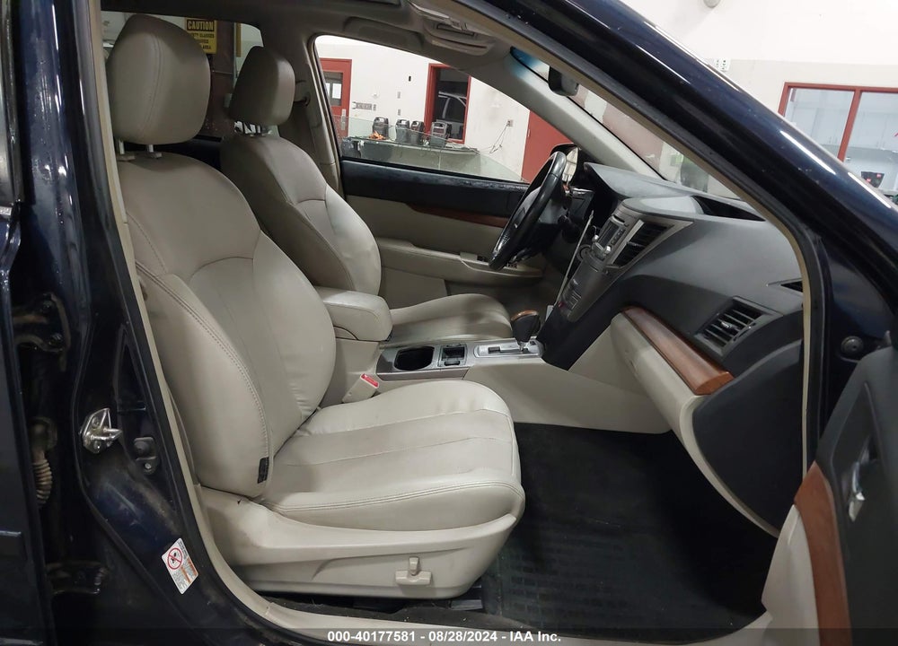 2014 SUBARU OUTBACK 3.6R LIMITED VIN: 4S4BRDLC6E2207317