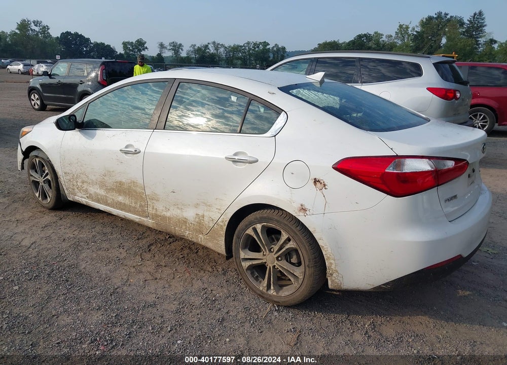 2016 KIA FORTE VIN: KNAFX4A82G5530627
