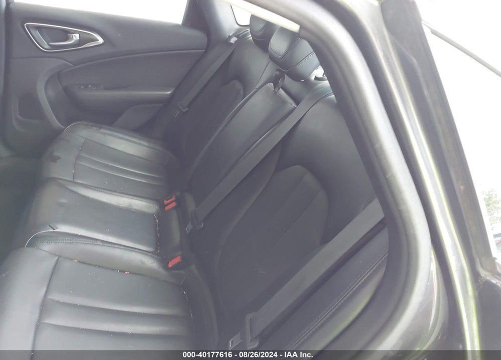 2017 CHRYSLER 200 VIN: 1C3CCCAG0HN507615