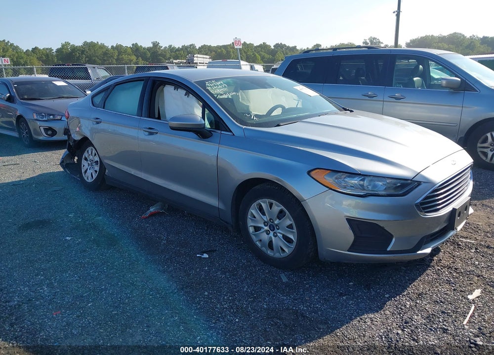 2020 FORD FUSION S VIN: 3FA6P0G71LR105021