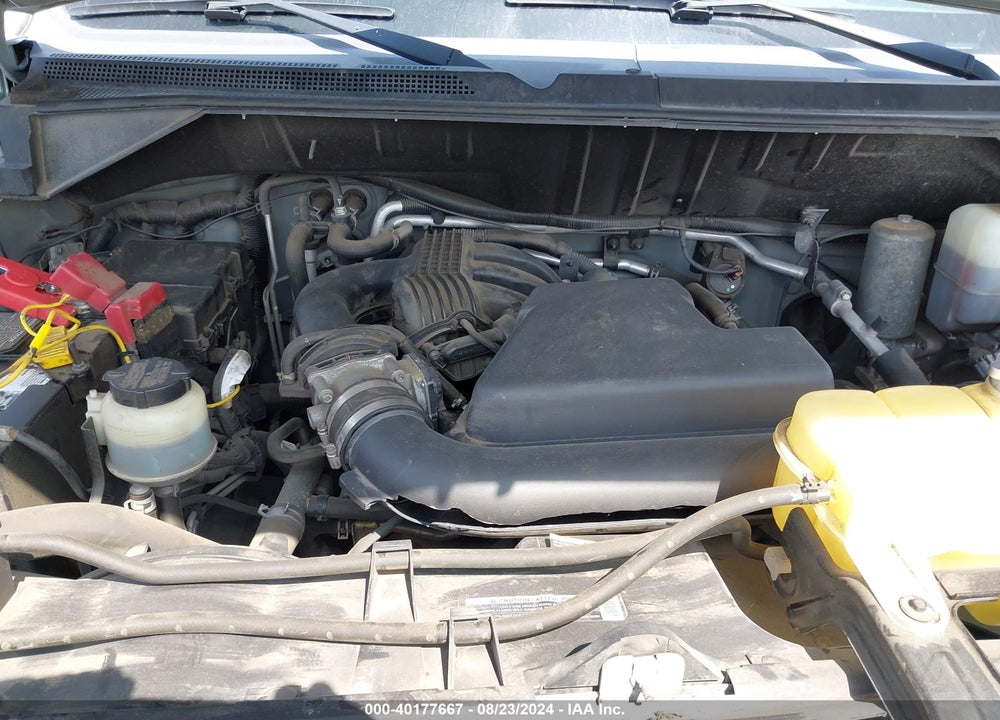 2013 NISSAN NV PASSENGER NV3500 HD SV V6 VIN: 5BZBF0AA4DN202203