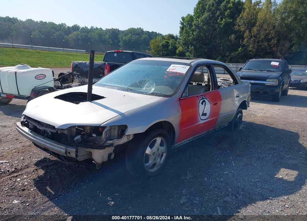 1999 HONDA ACCORD VIN: 1HGCG5656XA161953