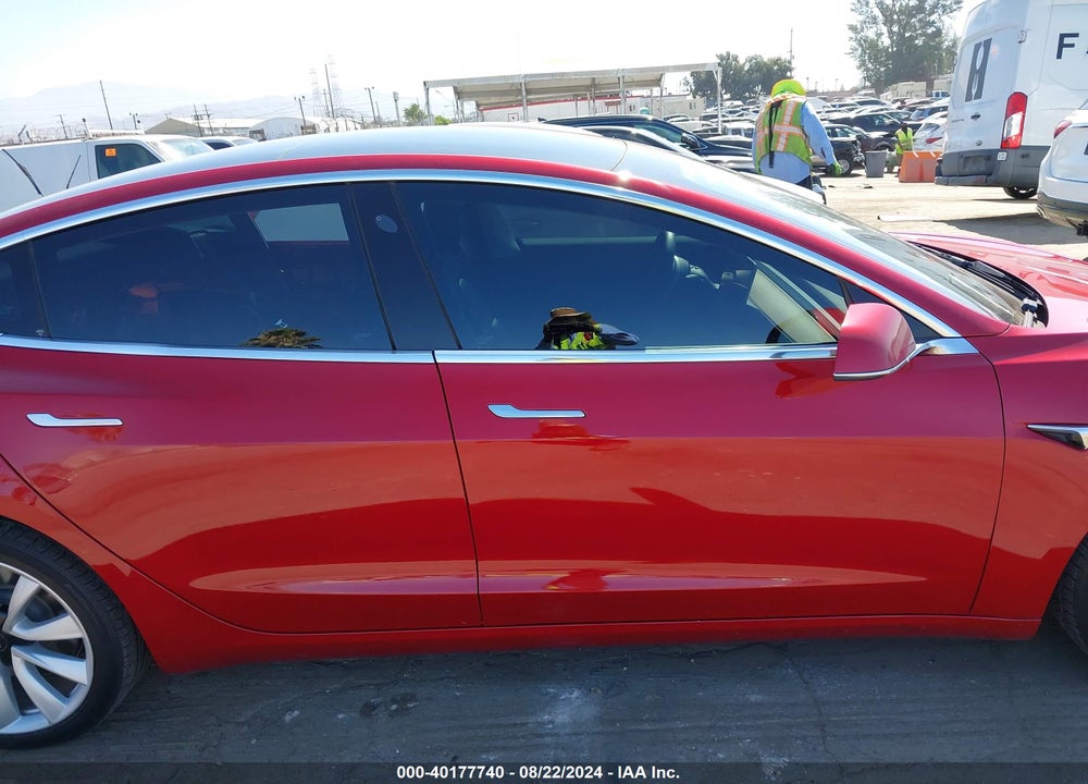 2019 TESLA MODEL 3 VIN: 5YJ3E1EB8KF406594