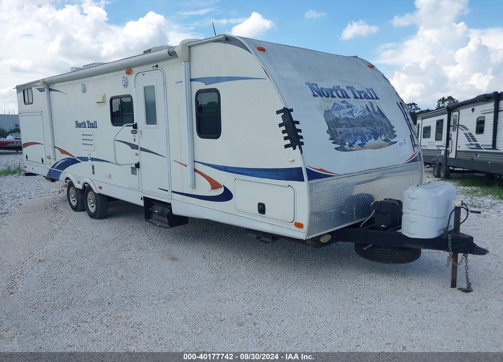 2011 HEARTLAND NORTHTRAIL VIN: 5SFNB3526BE229202