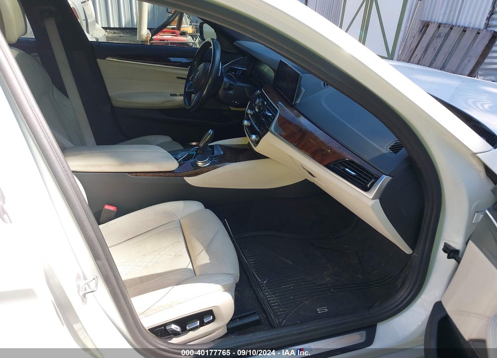 2019 BMW 540I XDRIVE VIN: WBAJE7C52KWW14938