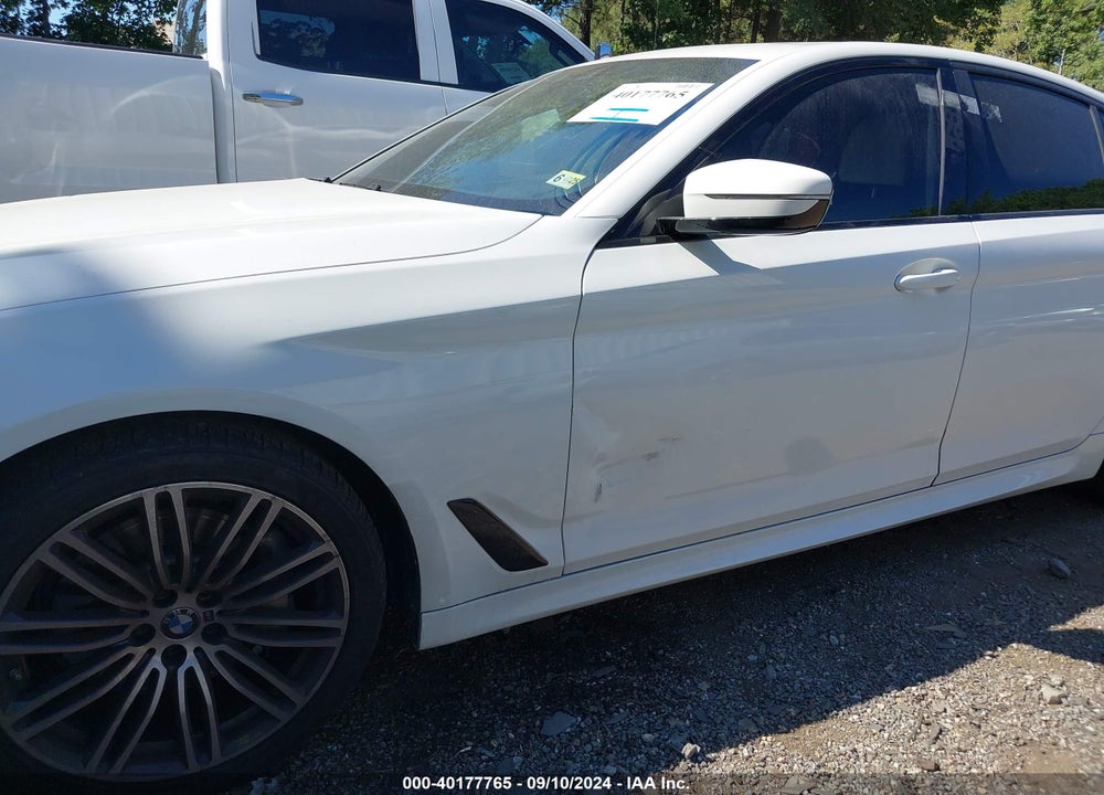 2019 BMW 540I XDRIVE VIN: WBAJE7C52KWW14938