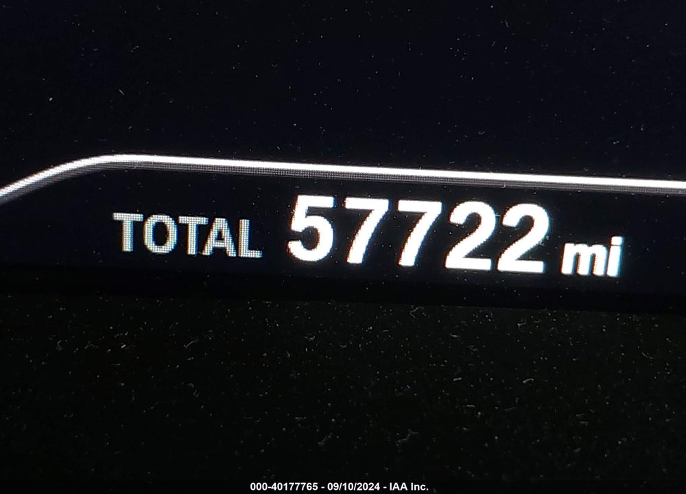 2019 BMW 540I XDRIVE VIN: WBAJE7C52KWW14938