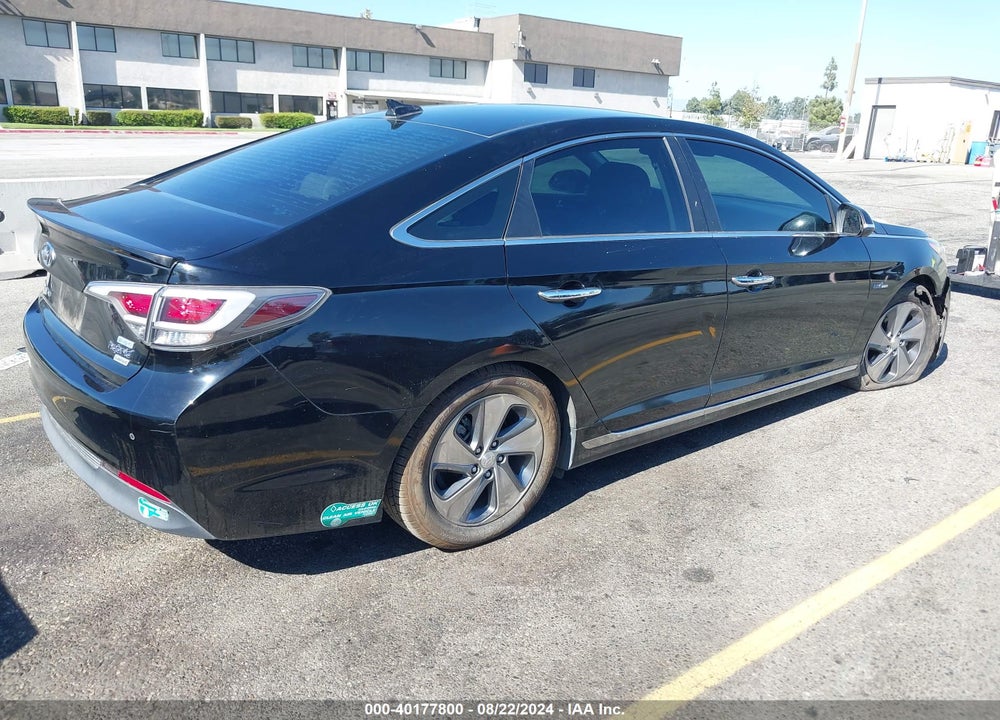 2016 HYUNDAI SONATA PLUG-IN HYBRID LIMITED VIN: KMHE54L24GA029609