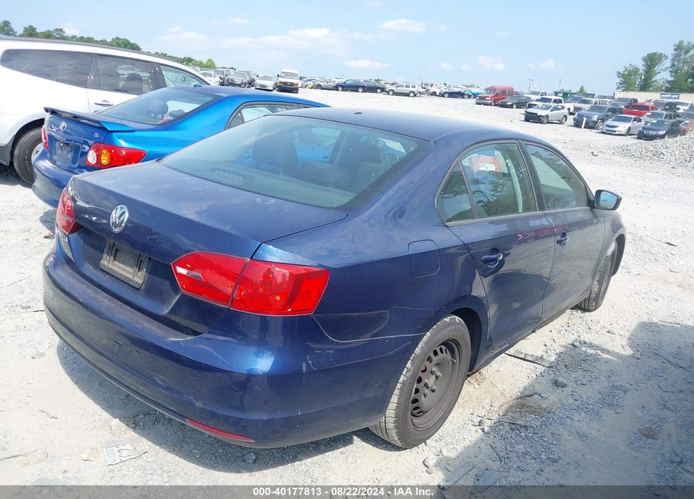 2014 VOLKSWAGEN JETTA 2.0L S VIN: 3VW2K7AJ6EM438607