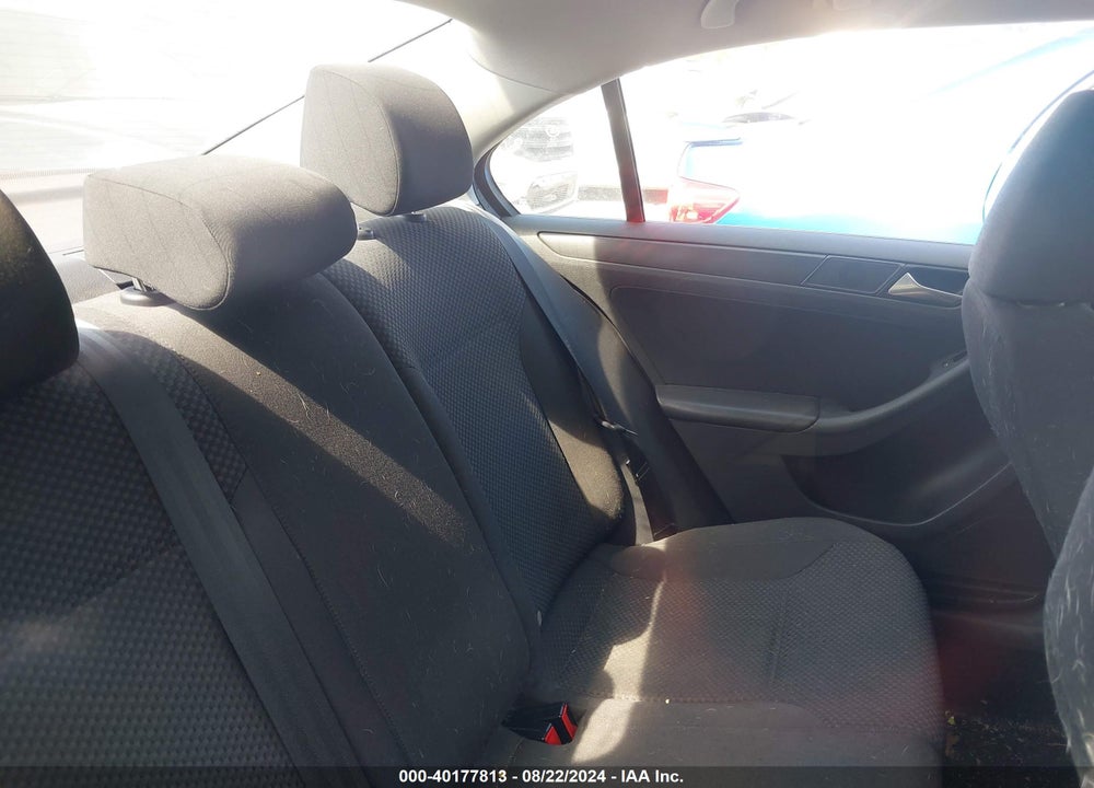 2014 VOLKSWAGEN JETTA 2.0L S VIN: 3VW2K7AJ6EM438607