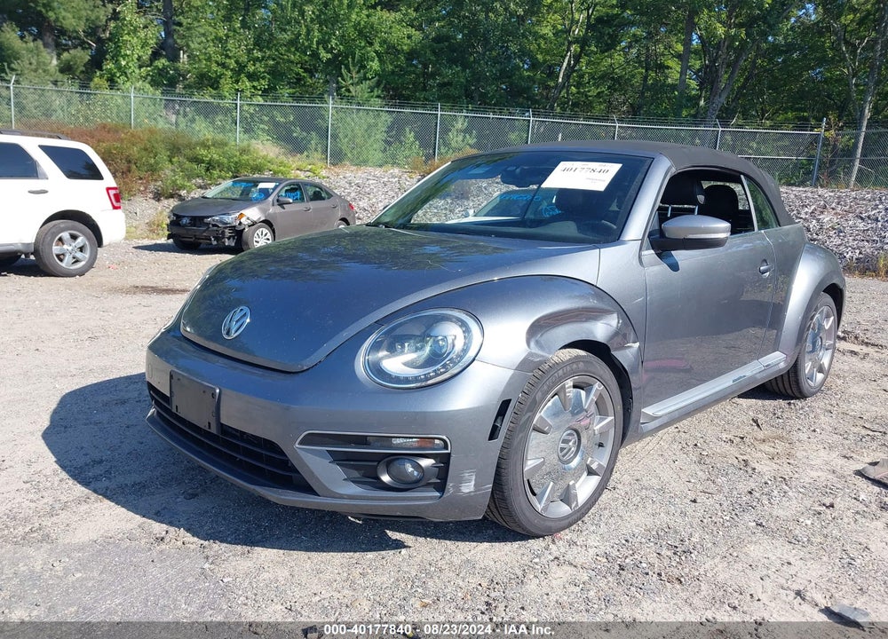 2014 VOLKSWAGEN BEETLE 2.0L TDI VIN: 3VW5L7AT7EM817613