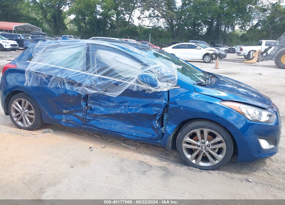 2016 HYUNDAI ELANTRA GT VIN: KMHD35LH9GU258197