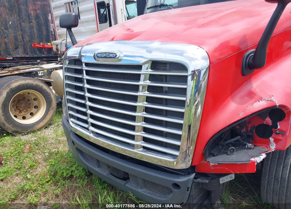 2016 FREIGHTLINER CASCADIA 125 VIN: 3AKJGLD52GSGU6320