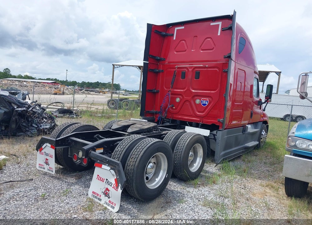 2016 FREIGHTLINER CASCADIA 125 VIN: 3AKJGLD52GSGU6320