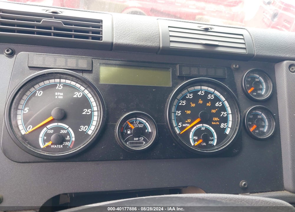 2016 FREIGHTLINER CASCADIA 125 VIN: 3AKJGLD52GSGU6320