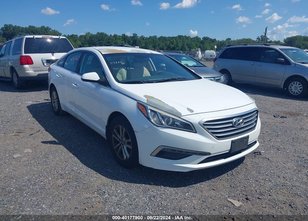 2015 HYUNDAI SONATA SE VIN: 5NPE24AF3FH209268