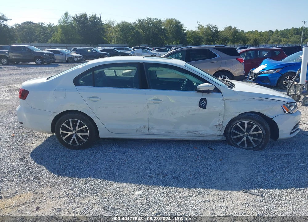 2017 VOLKSWAGEN JETTA 1.4T SE VIN: 3VWDB7AJ2HM336377