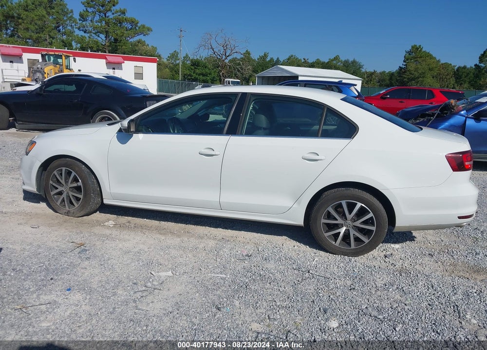 2017 VOLKSWAGEN JETTA 1.4T SE VIN: 3VWDB7AJ2HM336377