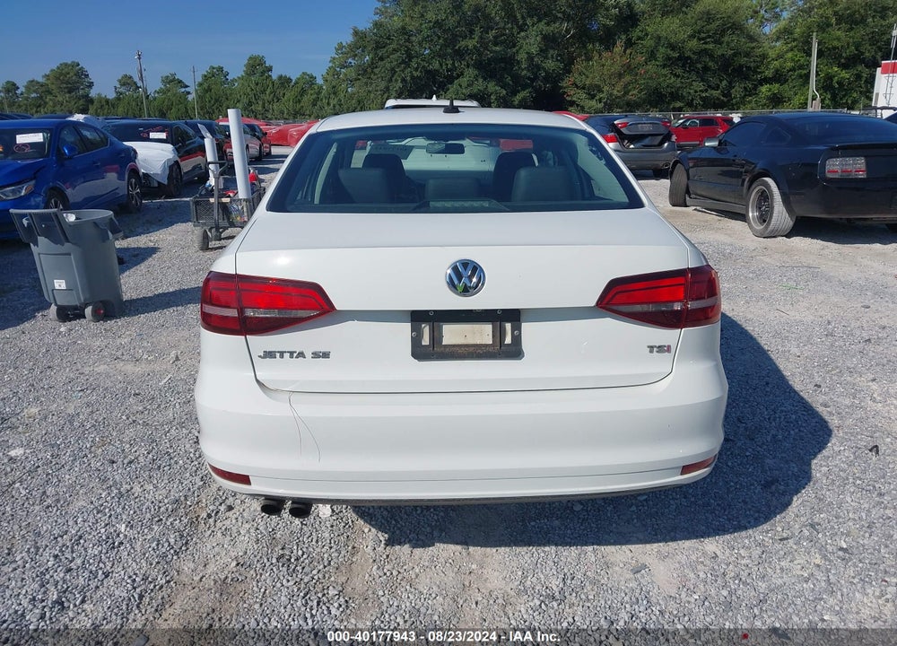 2017 VOLKSWAGEN JETTA 1.4T SE VIN: 3VWDB7AJ2HM336377