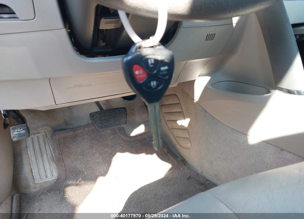 2011 TOYOTA CAMRY LE VIN: 4T1BF3EK8BU165210