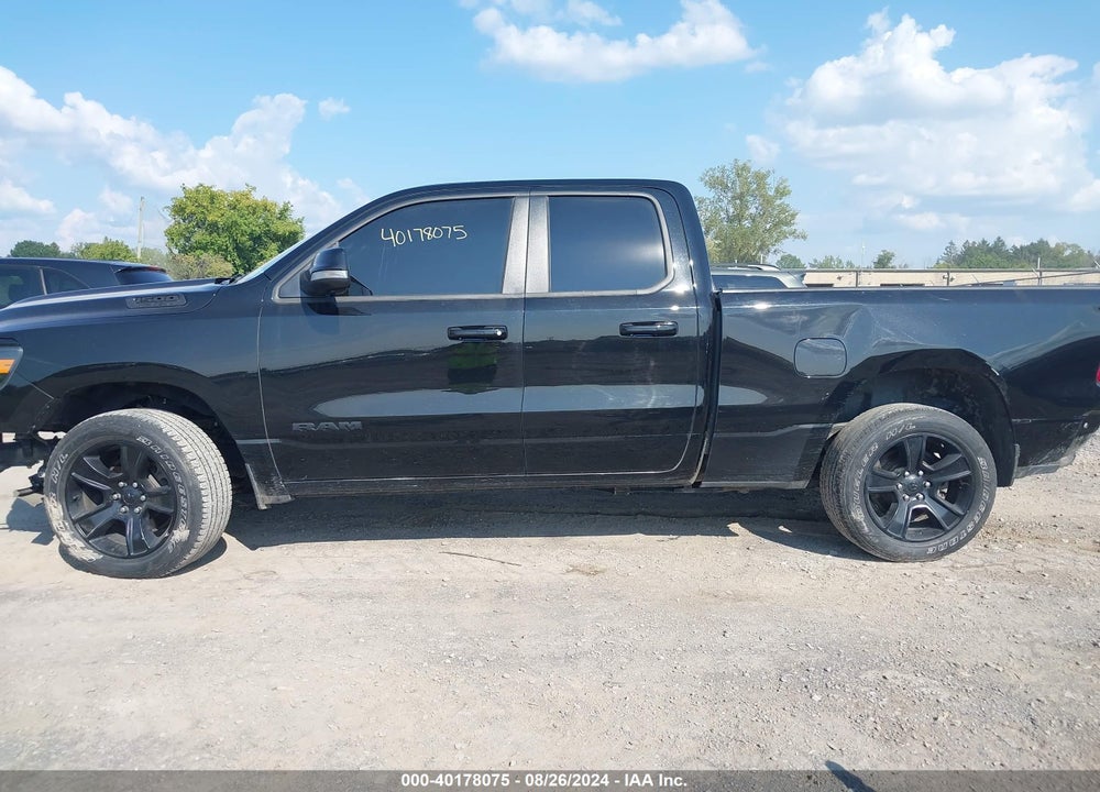 2022 RAM 1500 BIG HORN QUAD CAB 4X4 6'4 BOX VIN: 1C6SRFBT5NN163043