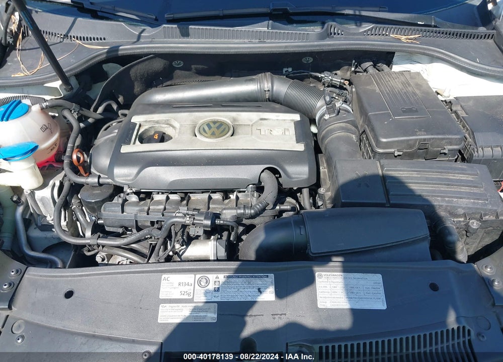 2012 VOLKSWAGEN GTI 4-DOOR AUTOBAHN VIN: WVWHD7AJ4CW327915