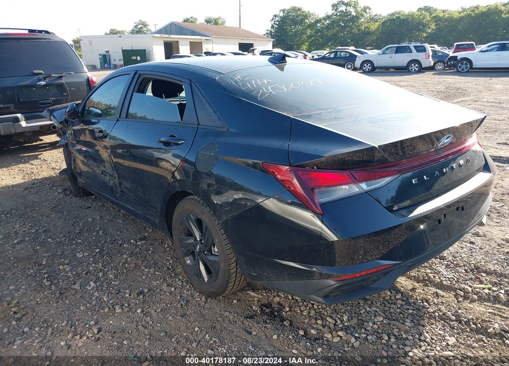 2021 HYUNDAI ELANTRA SEL VIN: KMHLM4AGXMU126106