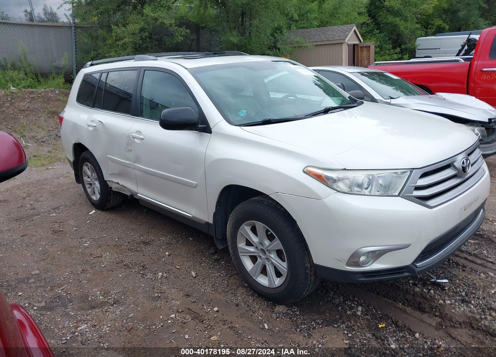 2013 TOYOTA HIGHLANDER SE V6 VIN: 5TDBK3EH4DS195087