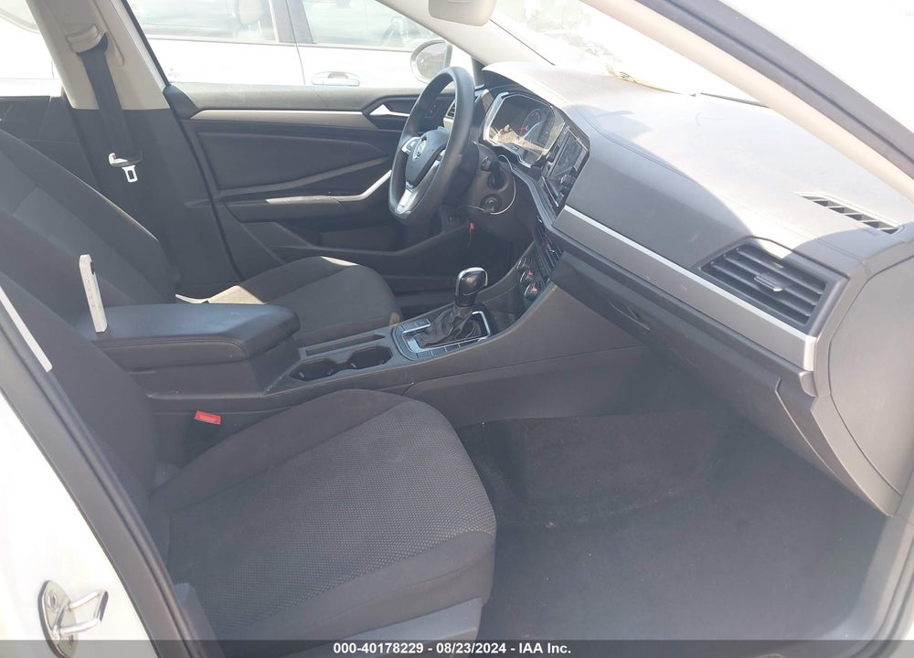 2019 VOLKSWAGEN JETTA 1.4T R-LINE/1.4T S/1.4T SE VIN: 3VWC57BU9KM039979