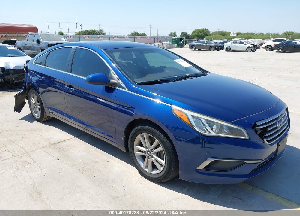 2016 HYUNDAI SONATA SE VIN: 5NPE24AF8GH381698
