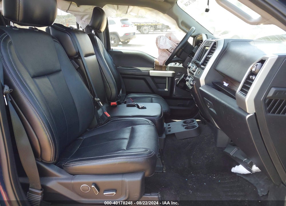 2018 FORD F-150 LARIAT VIN: 1FTEW1E59JFB30128