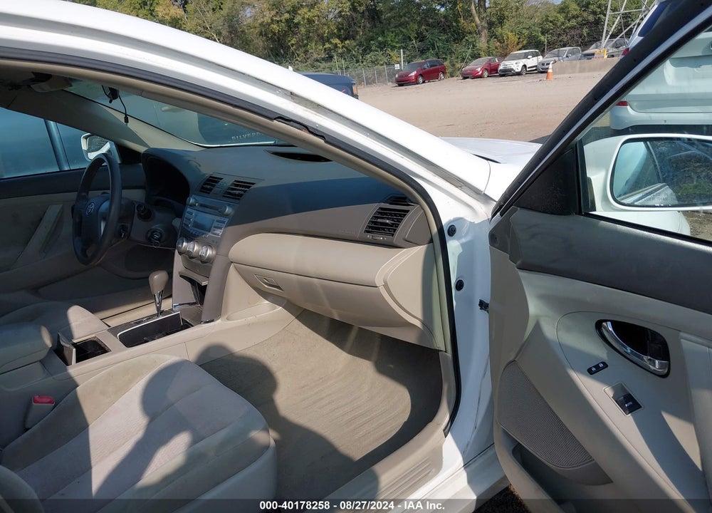 2010 TOYOTA CAMRY LE VIN: 4T4BF3EK1AR052591