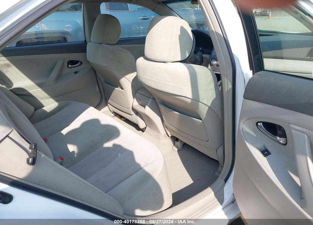 2010 TOYOTA CAMRY LE VIN: 4T4BF3EK1AR052591