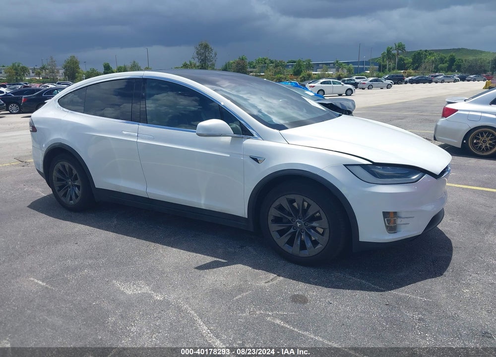 2017 TESLA MODEL X 100D/75D/90D VIN: 5YJXCBE2XHF064197