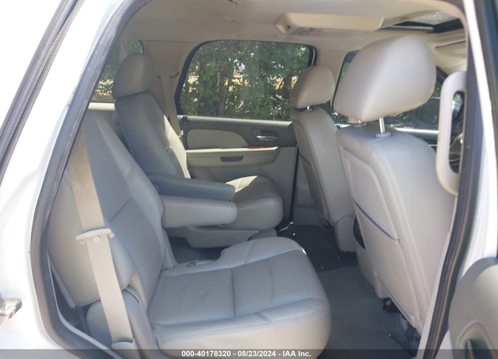 2011 CHEVROLET TAHOE LTZ VIN: 1GNSKCE03BR266857