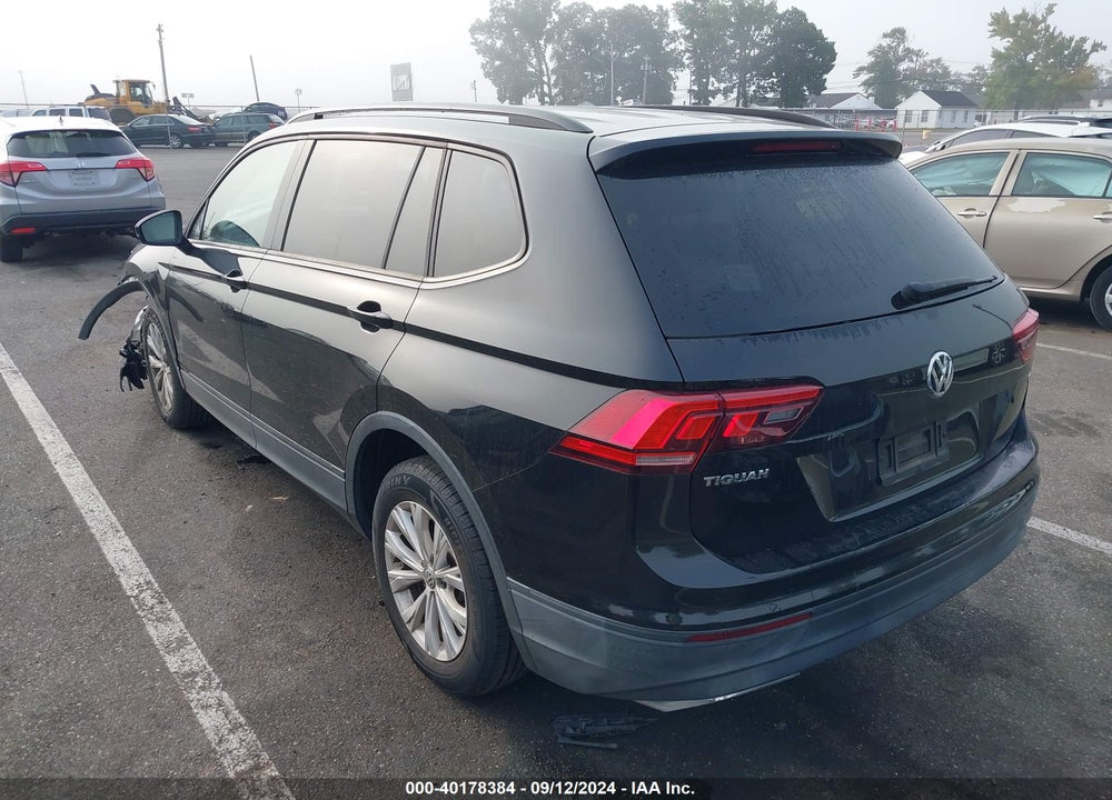 2018 VOLKSWAGEN TIGUAN 2.0T S VIN: 3VV1B7AX2JM036517