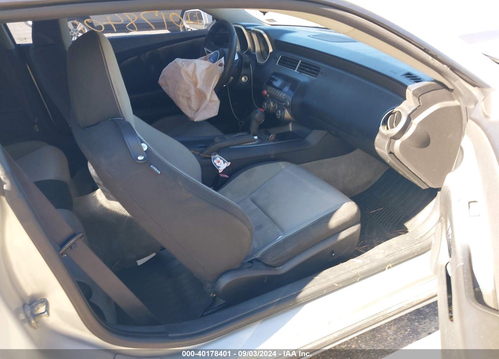 2010 CHEVROLET CAMARO 1LT VIN: 2G1FB1EV9A9141714