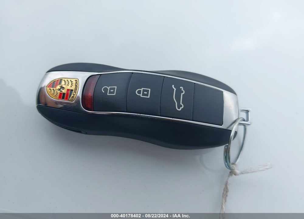 2012 PORSCHE CAYENNE HYBRID S VIN: WP1AE2A28CLA93949