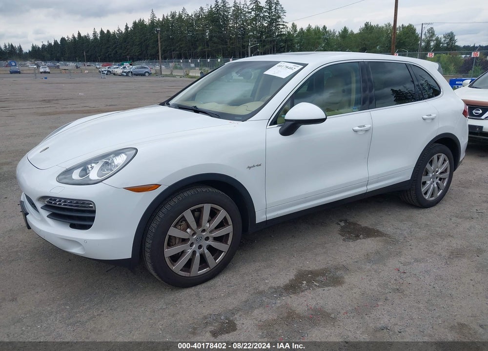 2012 PORSCHE CAYENNE HYBRID S VIN: WP1AE2A28CLA93949