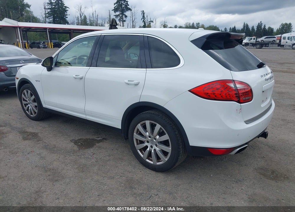 2012 PORSCHE CAYENNE HYBRID S VIN: WP1AE2A28CLA93949
