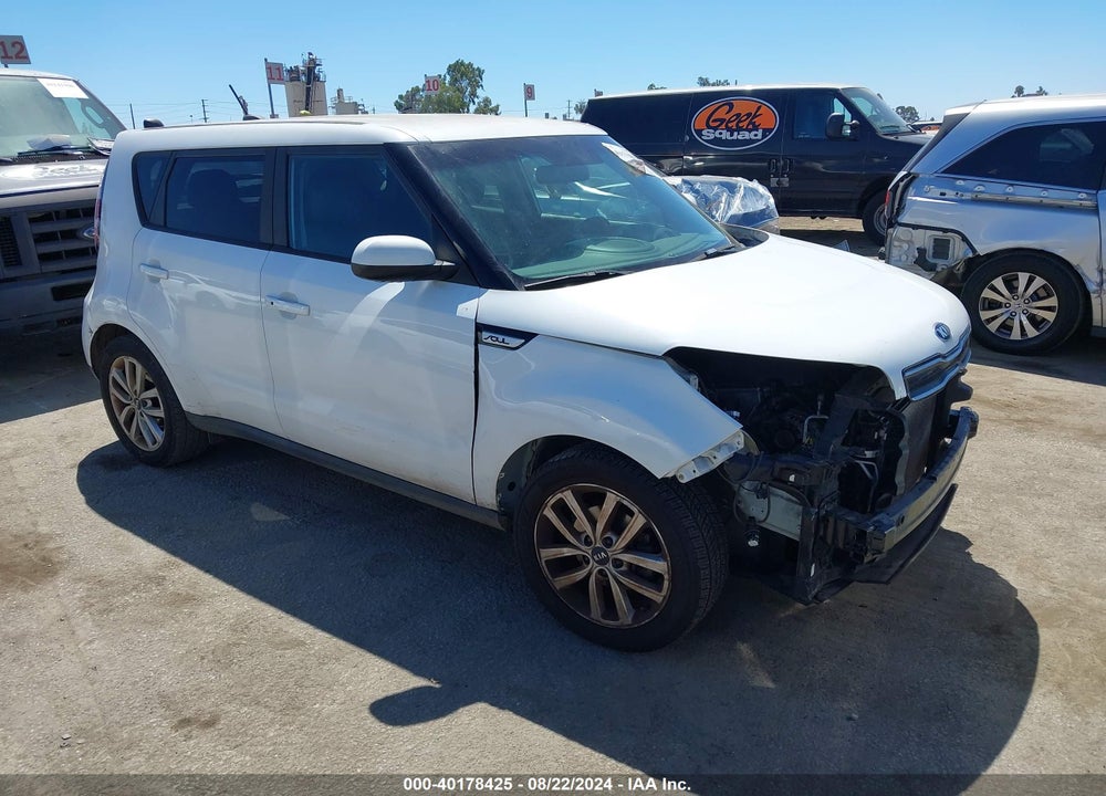 2018 KIA SOUL VIN: KNDJP3A51J7560744