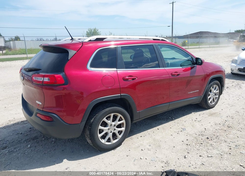 2015 JEEP CHEROKEE LATITUDE VIN: 1C4PJLCB6FW525709