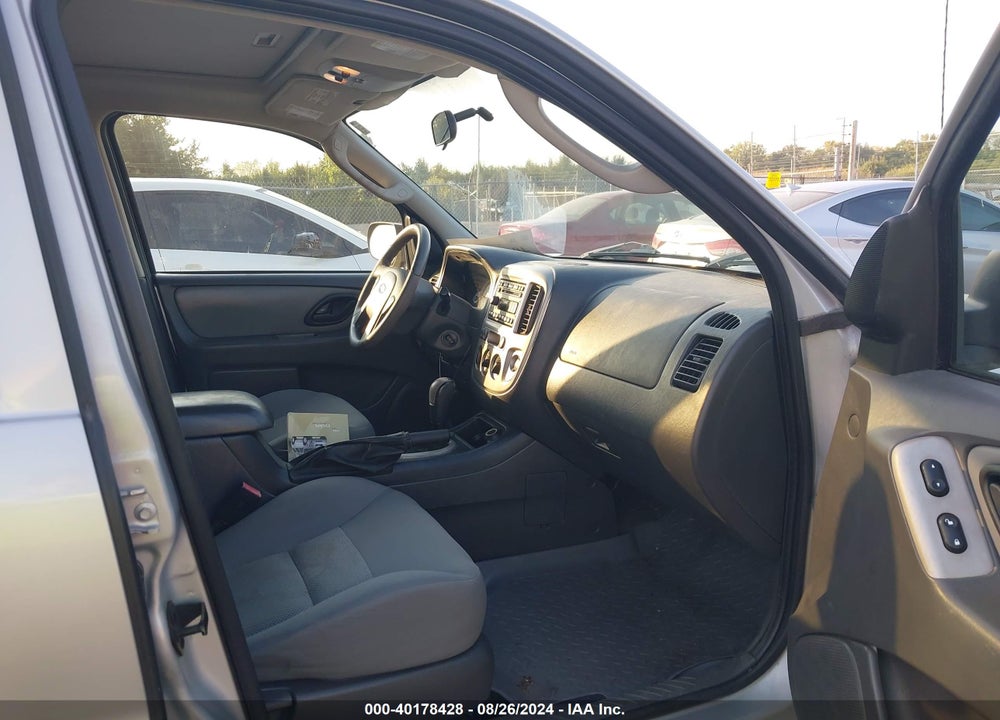 2006 FORD ESCAPE XLT VIN: 1FMYU03Z56KD11661