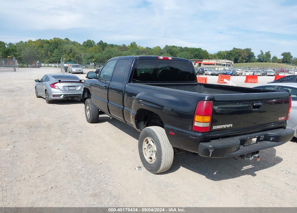 2003 GMC SIERRA 1500 DENALI VIN: 2GTFK69U731253175