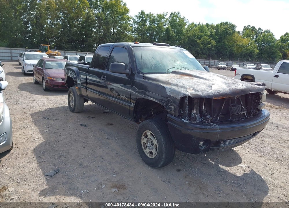 2003 GMC SIERRA 1500 DENALI VIN: 2GTFK69U731253175