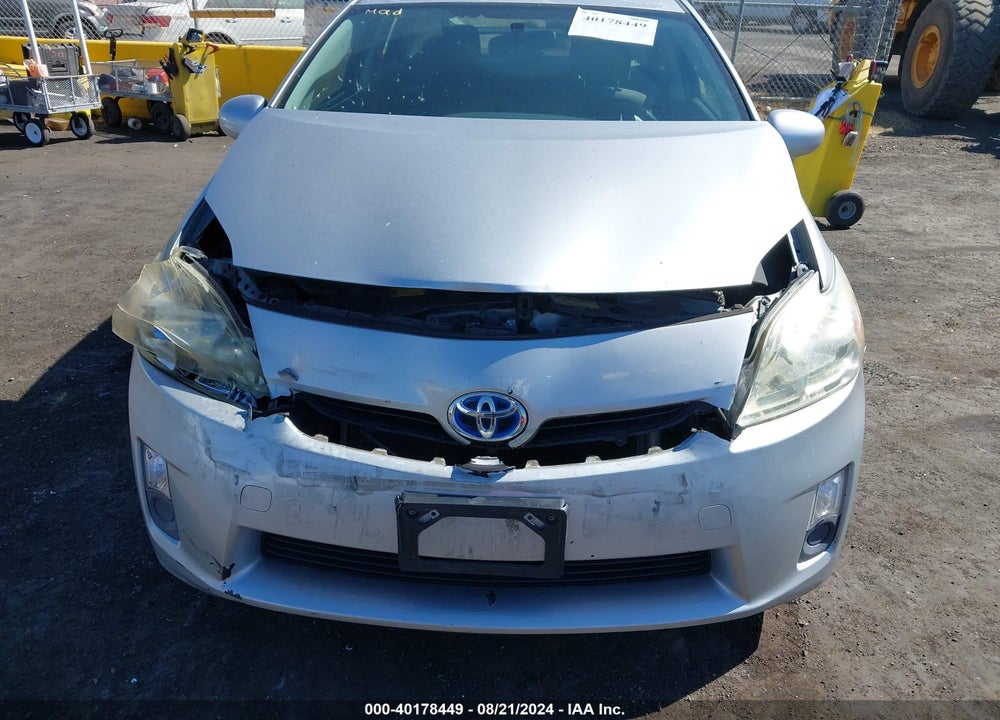 2011 TOYOTA PRIUS TWO VIN: JTDKN3DU6B0256414