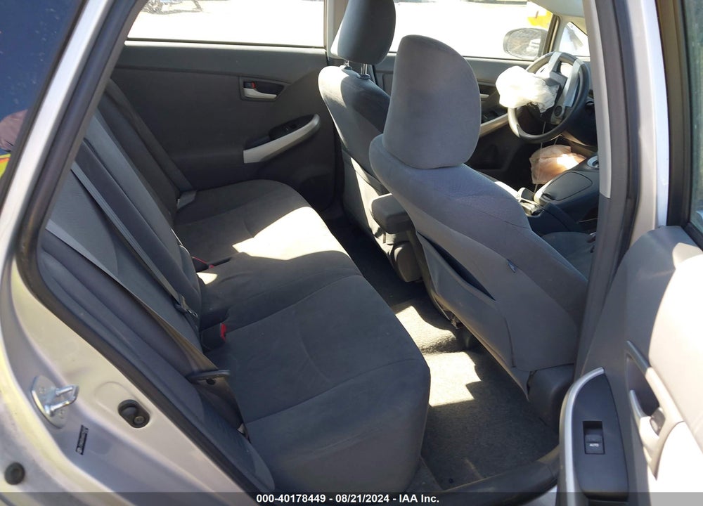 2011 TOYOTA PRIUS TWO VIN: JTDKN3DU6B0256414