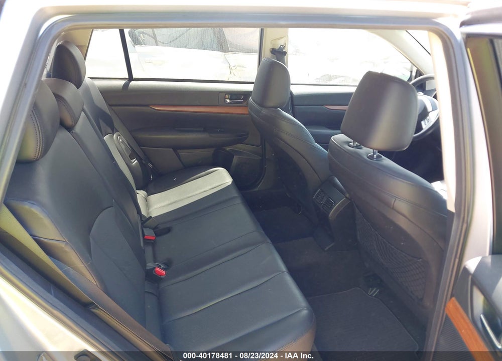 2014 SUBARU OUTBACK 2.5I LIMITED VIN: 4S4BRCLC3E3317956