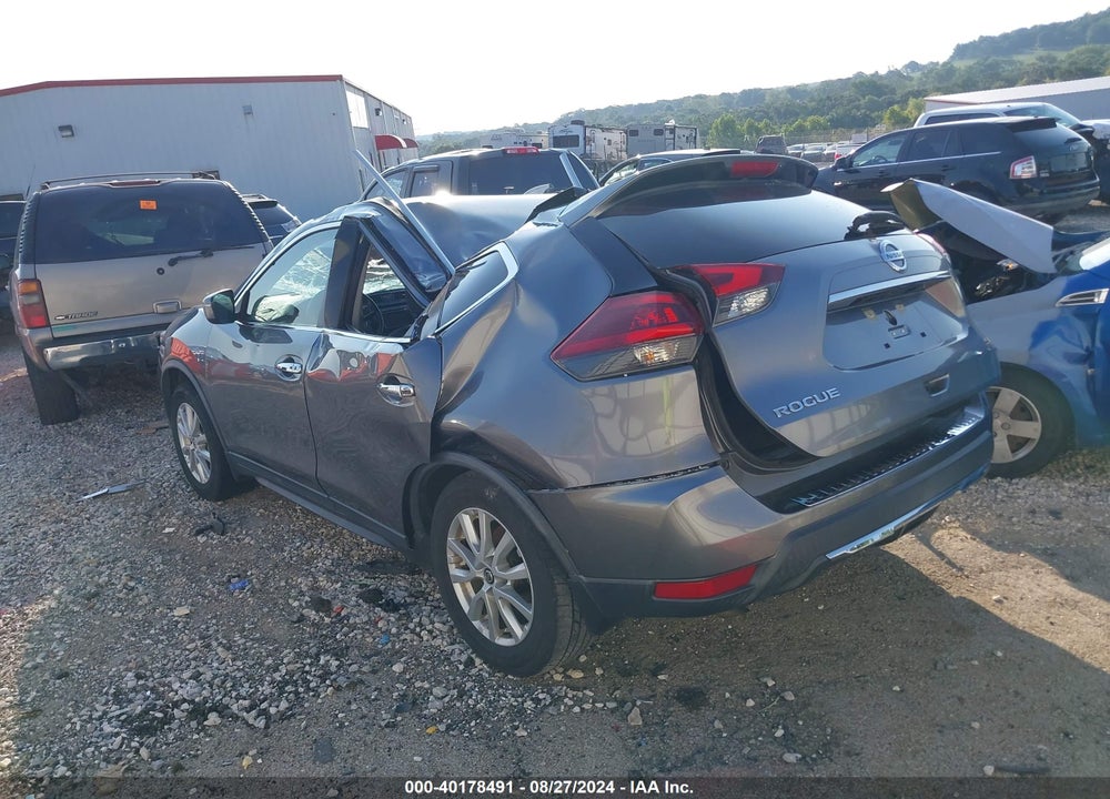 2018 NISSAN ROGUE VIN: KNMAT2MT8JP610345