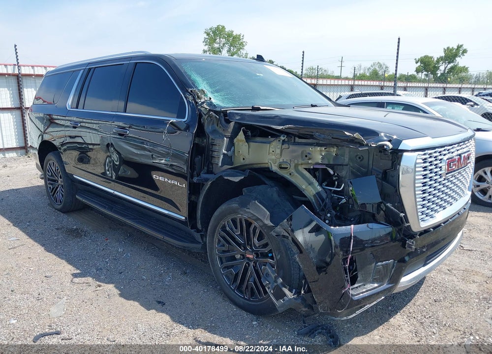 2022 GMC YUKON XL 4WD DENALI VIN: 1GKS2JKL3NR184650